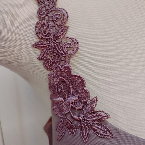 Taupe Bra - Picture 2 of 4